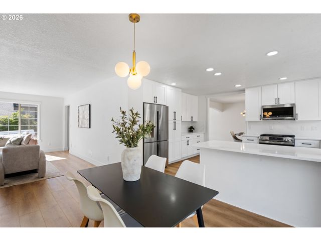 13120 Se 137TH Dr, Happy Valley, OR 97086