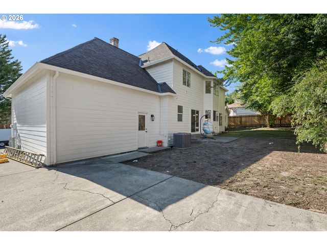 13120 Se 137TH Dr, Happy Valley, OR 97086