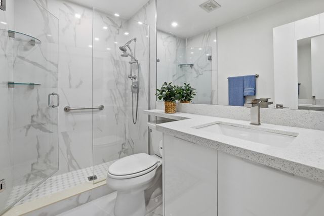 644 Marlboro Oval, Lake Worth, FL 33467