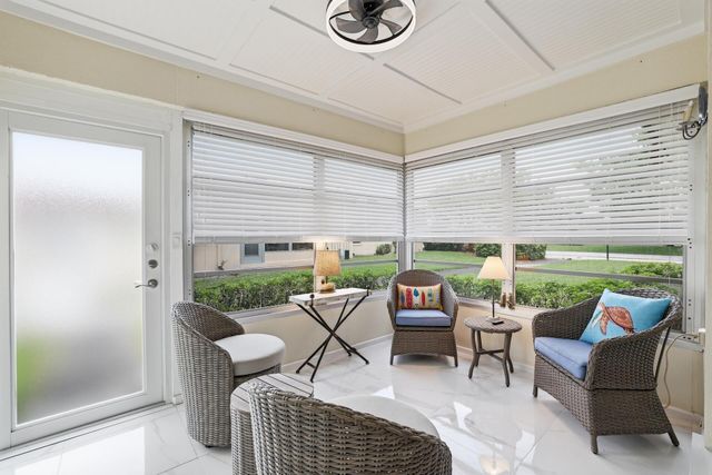 644 Marlboro Oval, Lake Worth, FL 33467