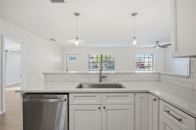 4110 W LEILA AVENUE, Tampa, FL 33616