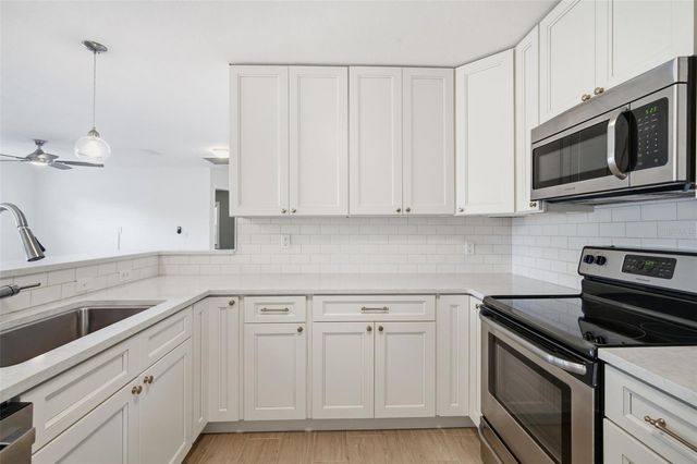 4110 W LEILA AVENUE, Tampa, FL 33616