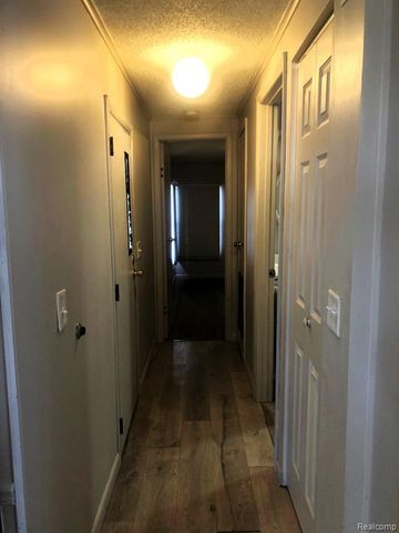 604 Juniper Court, Jonesville, MI 49250