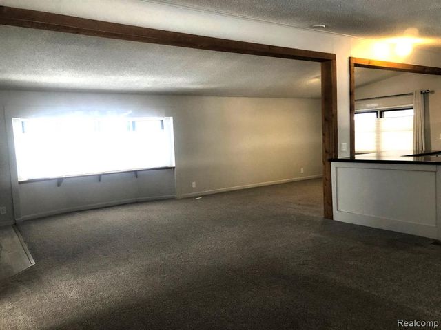 604 Juniper Court, Jonesville, MI 49250