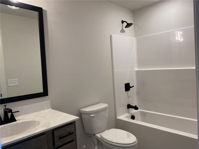 89 Boggs Road, Pelzer, SC 29669