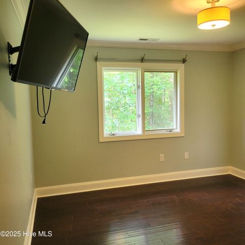 25 Garden Villa Drive, Southern Pines, NC 28387