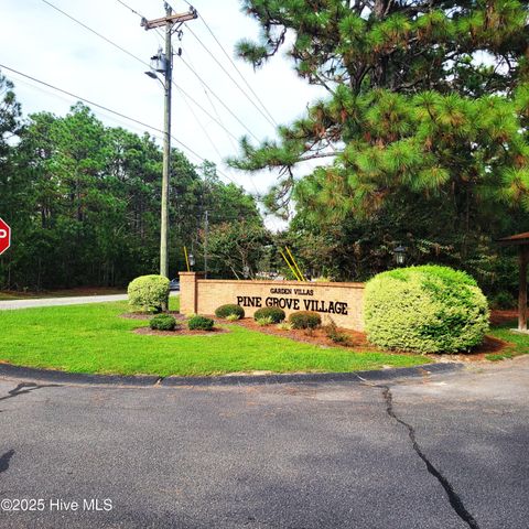 25 Garden Villa Drive, Southern Pines, NC 28387