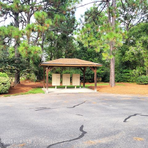 25 Garden Villa Drive, Southern Pines, NC 28387