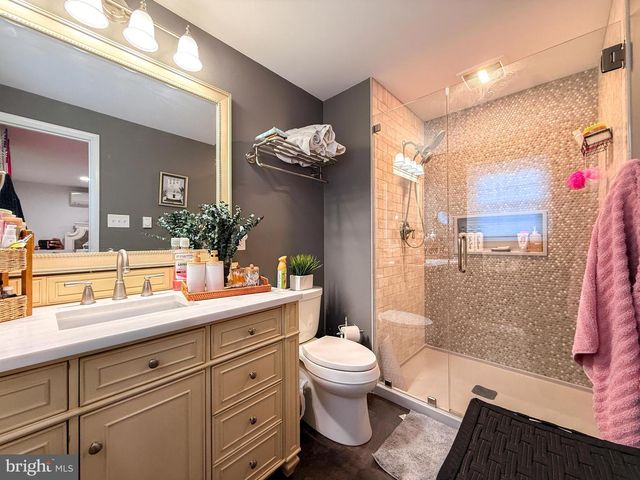 416 N WALNUT ST, Wernersville, PA 19565