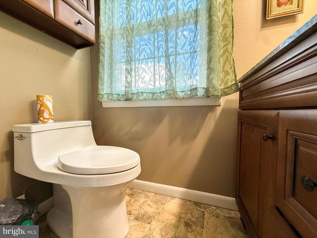 416 N WALNUT ST, Wernersville, PA 19565