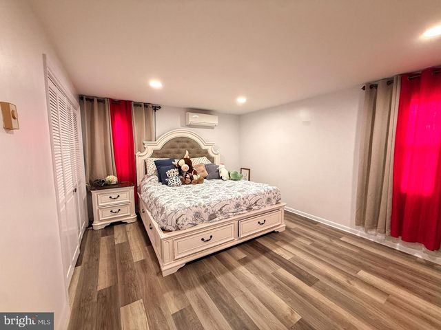 416 N WALNUT ST, Wernersville, PA 19565