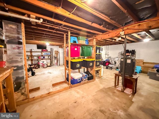 416 N WALNUT ST, Wernersville, PA 19565