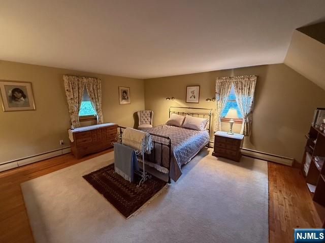 24 Summit Avenue, Waldwick, NJ 07463