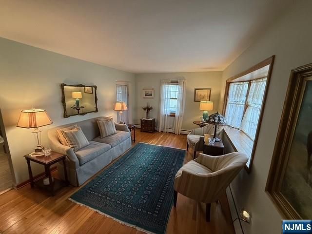 24 Summit Avenue, Waldwick, NJ 07463