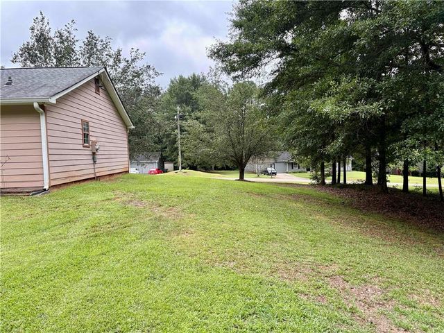 30 Stoneview Terrace, Covington, GA 30016