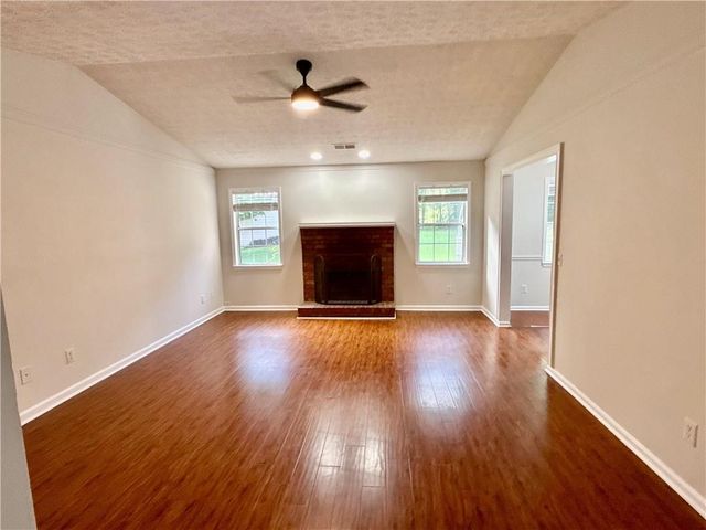 30 Stoneview Terrace, Covington, GA 30016