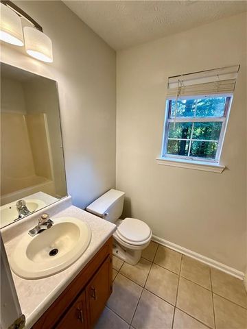30 Stoneview Terrace, Covington, GA 30016
