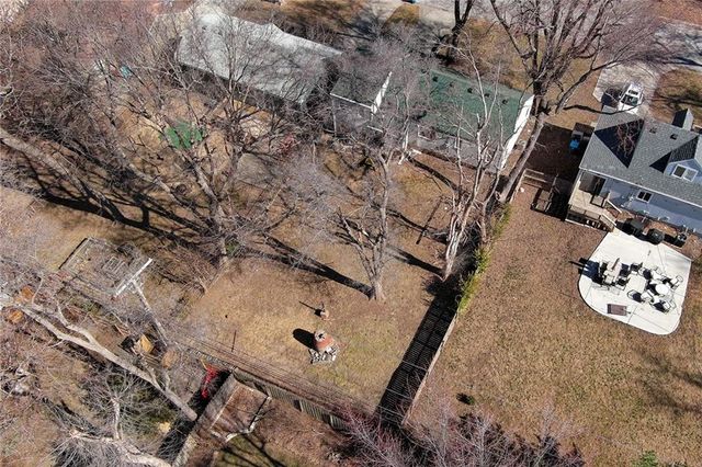 7400 Springfield Street, Prairie Village, KS 66208