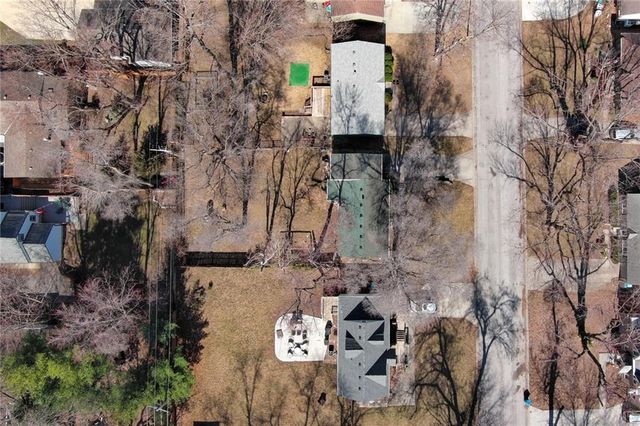 7400 Springfield Street, Prairie Village, KS 66208