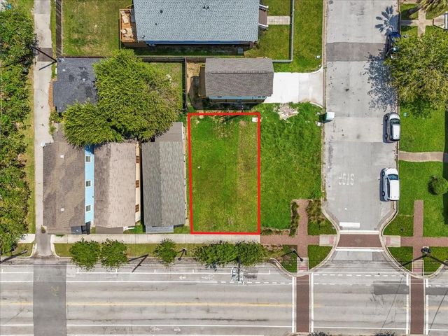1320 27th Street, Galveston, TX 77550
