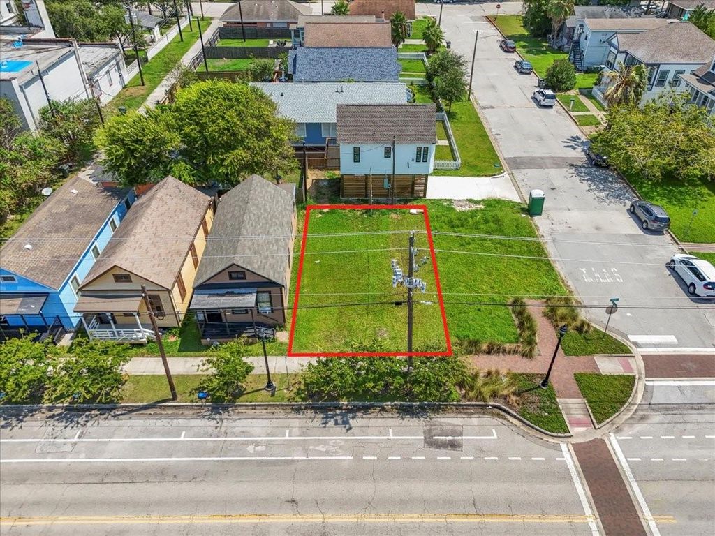 1320 27th Street, Galveston, TX 77550