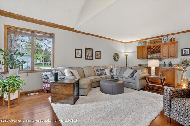5930 Eagles Way, Haslett, MI 48840