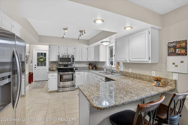 5930 Eagles Way, Haslett, MI 48840