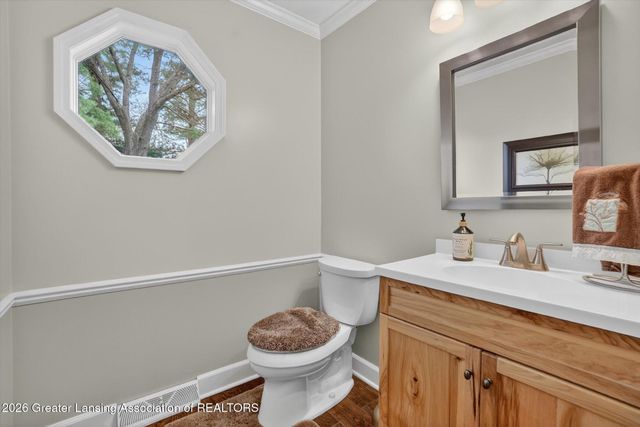 5930 Eagles Way, Haslett, MI 48840