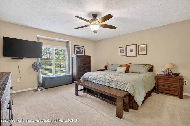 5930 Eagles Way, Haslett, MI 48840