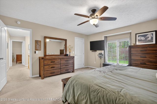 5930 Eagles Way, Haslett, MI 48840