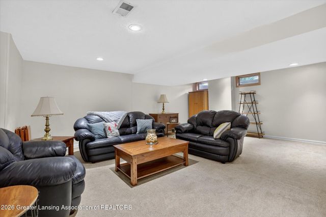 5930 Eagles Way, Haslett, MI 48840