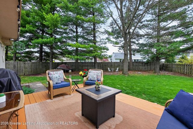 5930 Eagles Way, Haslett, MI 48840