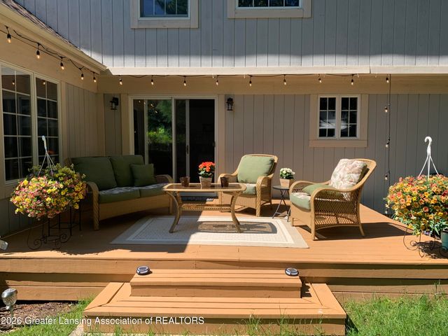 5930 Eagles Way, Haslett, MI 48840