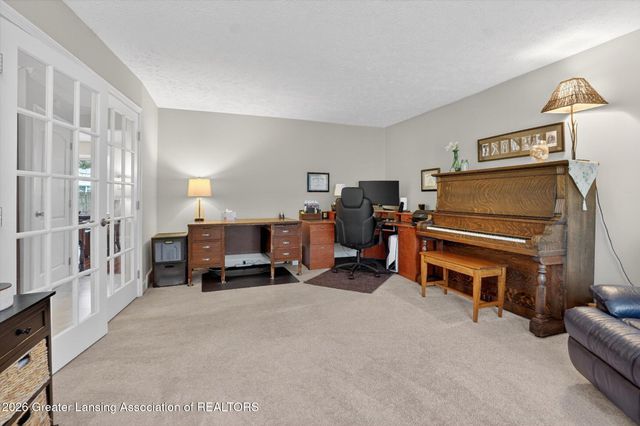 5930 Eagles Way, Haslett, MI 48840