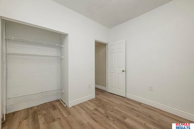 902 Louie Lane, Yutan, NE 68073