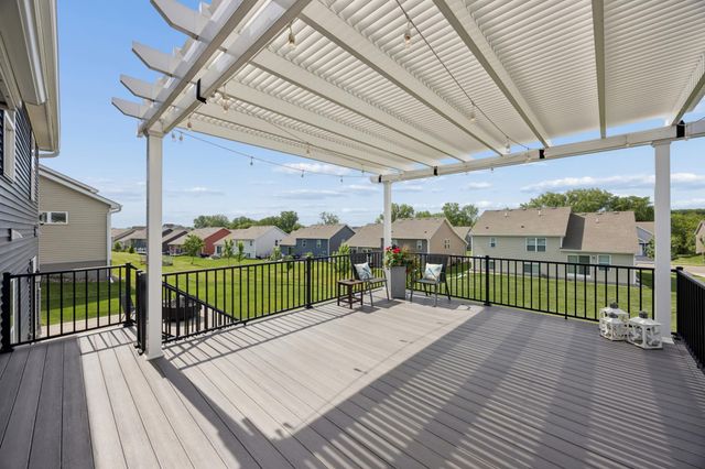 18192 Hartlin Avenue, Lakeville, MN 55044