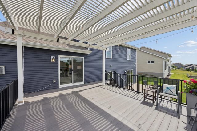 18192 Hartlin Avenue, Lakeville, MN 55044