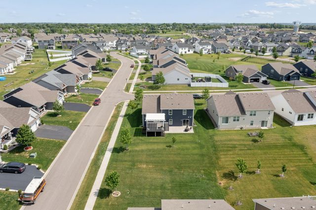 18192 Hartlin Avenue, Lakeville, MN 55044