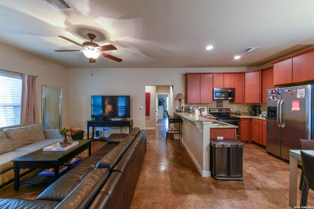 639 Bluffside, New Braunfels, TX 78130