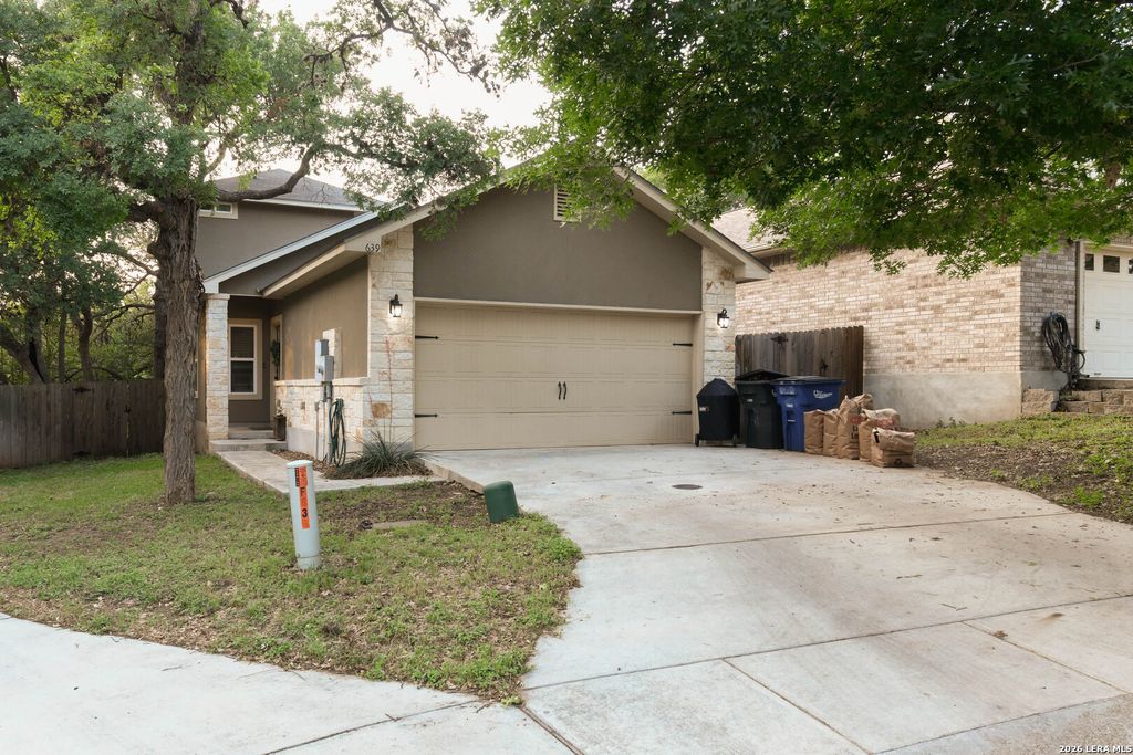 639 Bluffside, New Braunfels, TX 78130
