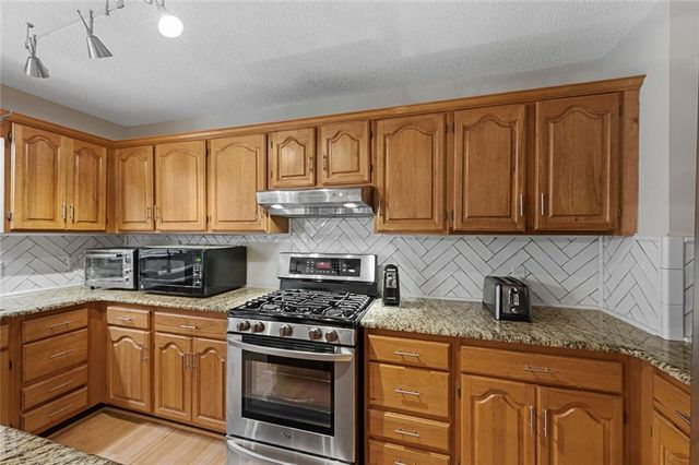 124 Cross Branches, Acworth, GA 30101