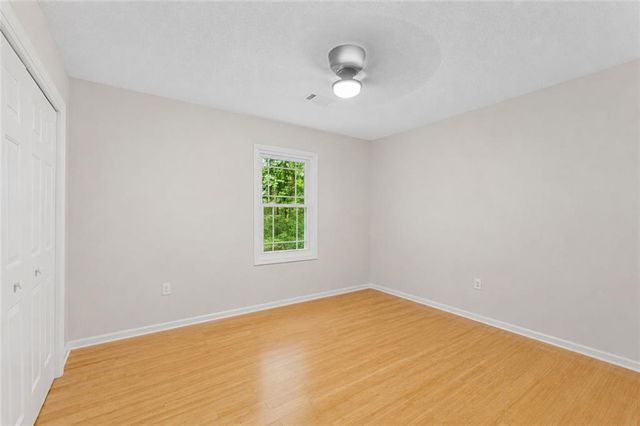 124 Cross Branches, Acworth, GA 30101