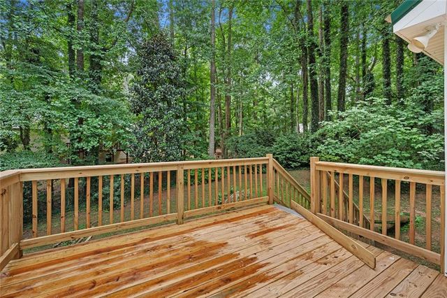 124 Cross Branches, Acworth, GA 30101