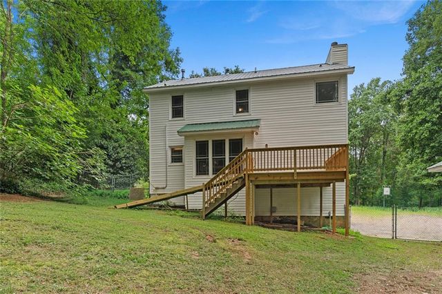 124 Cross Branches, Acworth, GA 30101