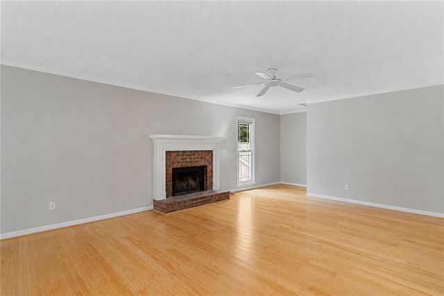 124 Cross Branches, Acworth, GA 30101