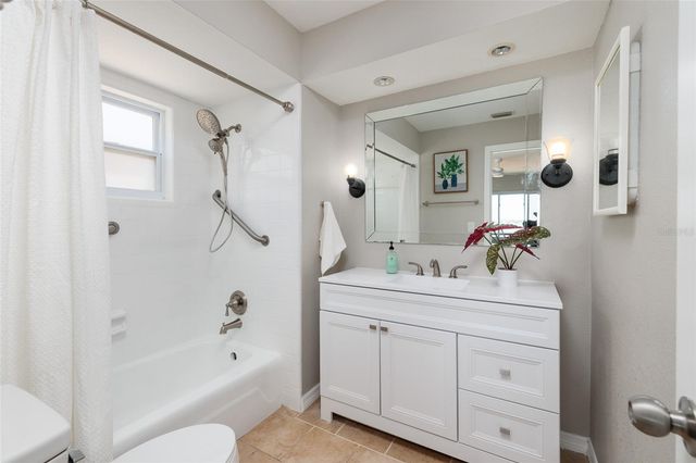 11055 4TH STREET E, Treasure Island, FL 33706