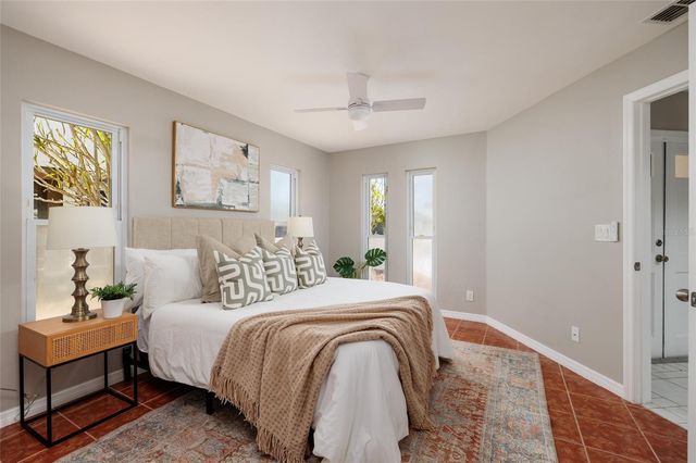 11055 4TH STREET E, Treasure Island, FL 33706