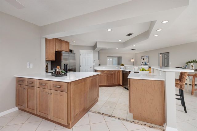 11055 4TH STREET E, Treasure Island, FL 33706