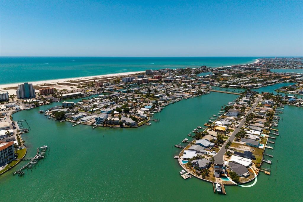11055 4TH STREET E, Treasure Island, FL 33706