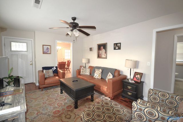 1006 Avenue F, Cullman, AL 35055